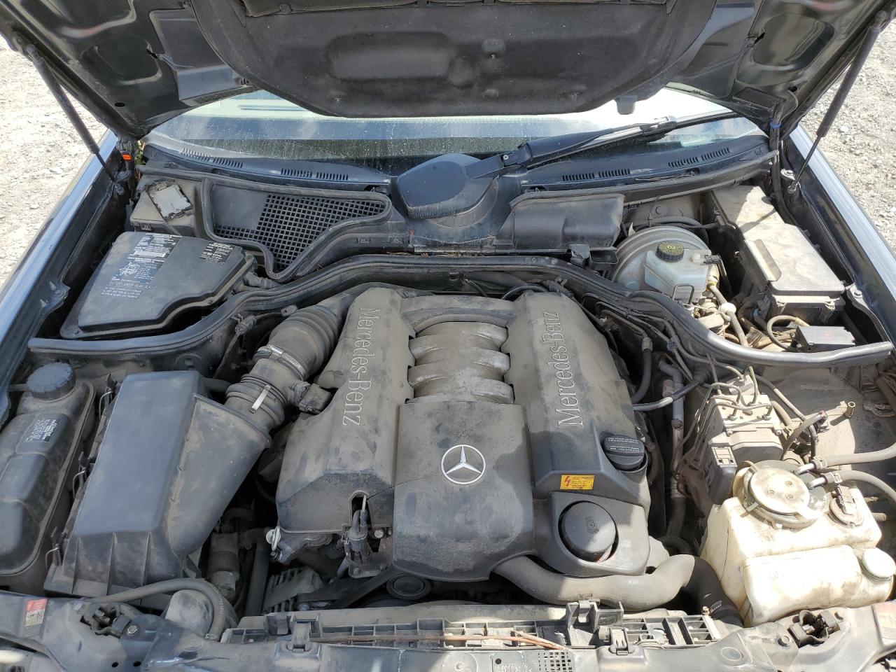 WDBJF82J91X044545 2001 Mercedes-Benz E 320 4Matic