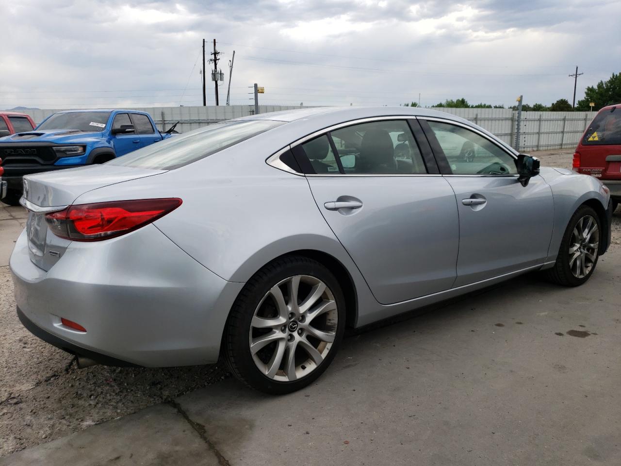 JM1GL1V59H1109952 2017 Mazda 6 Touring