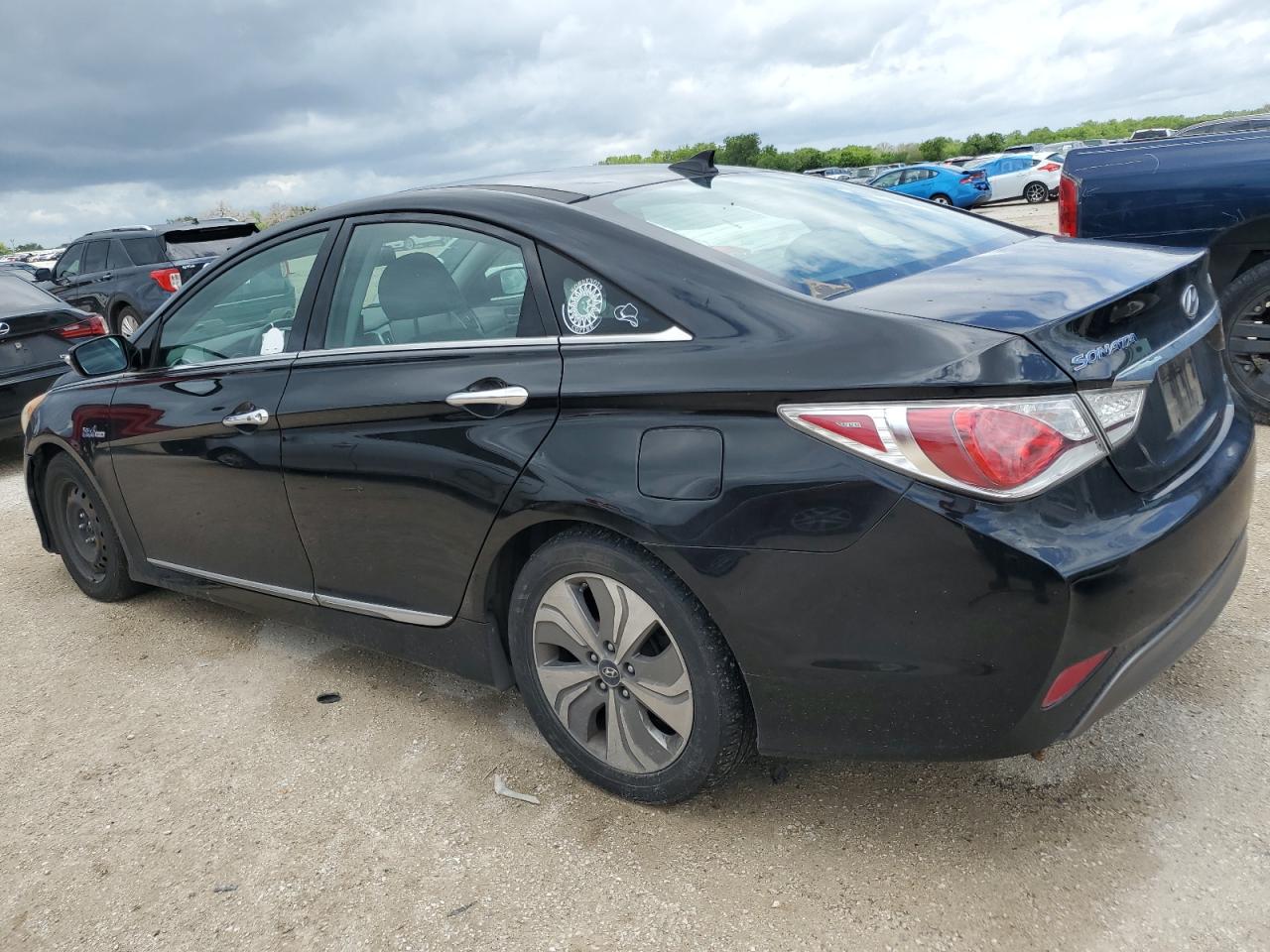 2013 Hyundai Sonata Hybrid vin: KMHEC4A40DA076061