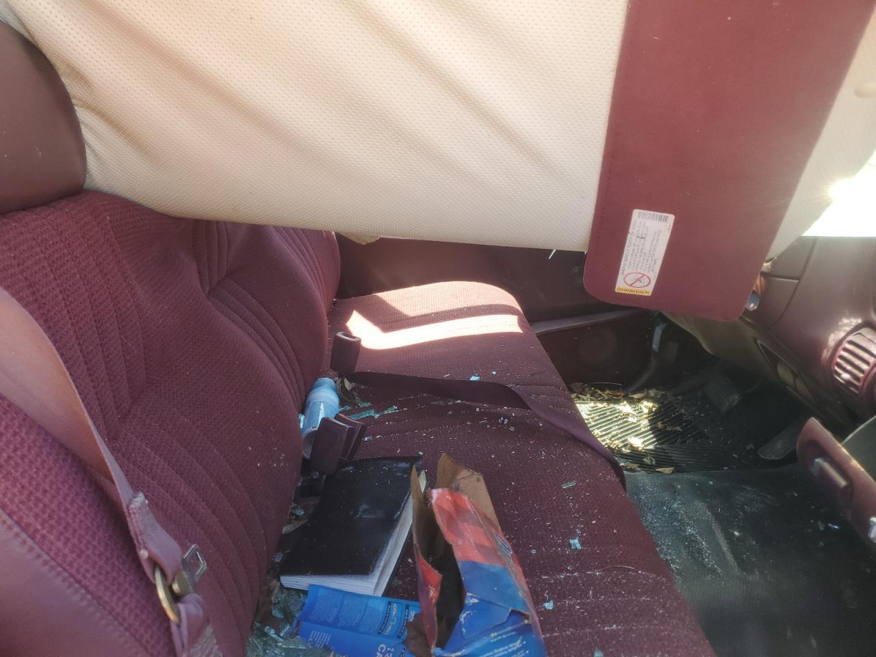 1GCEC14W8WZ165350 1998 Chevrolet Gmt-400 C1500