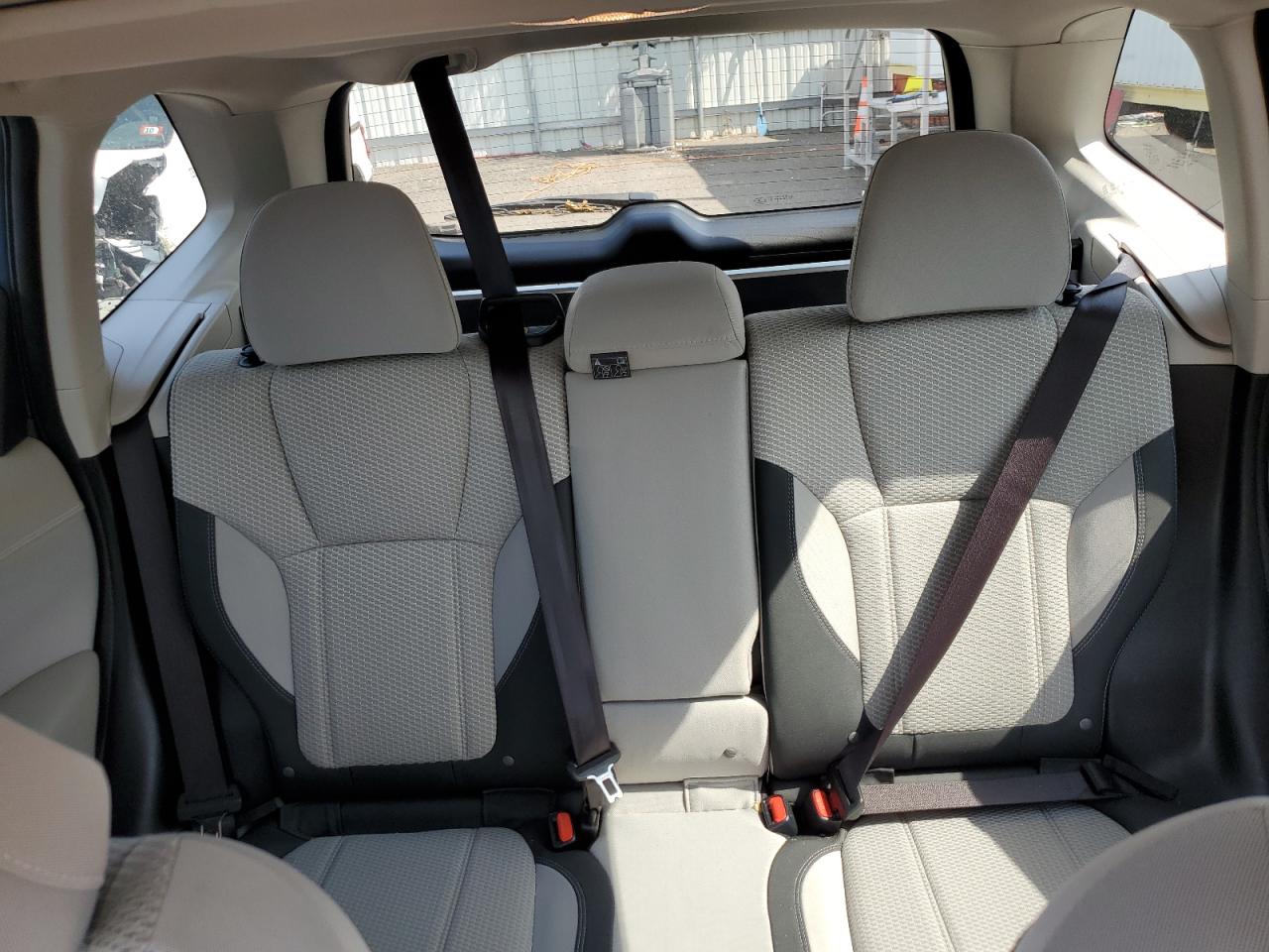 JF2SKAGC5KH426670 2019 Subaru Forester Premium