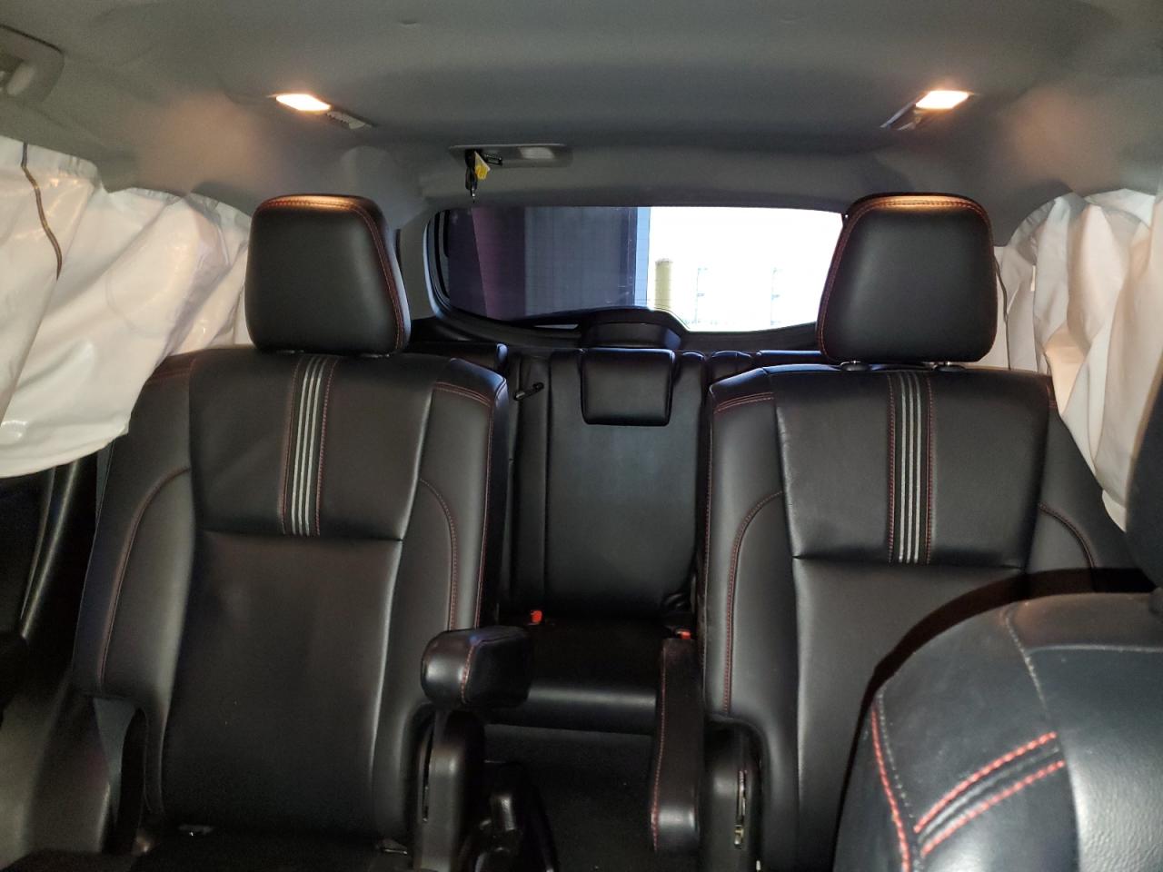 5TDJZRFH9KS573443 2019 Toyota Highlander Se