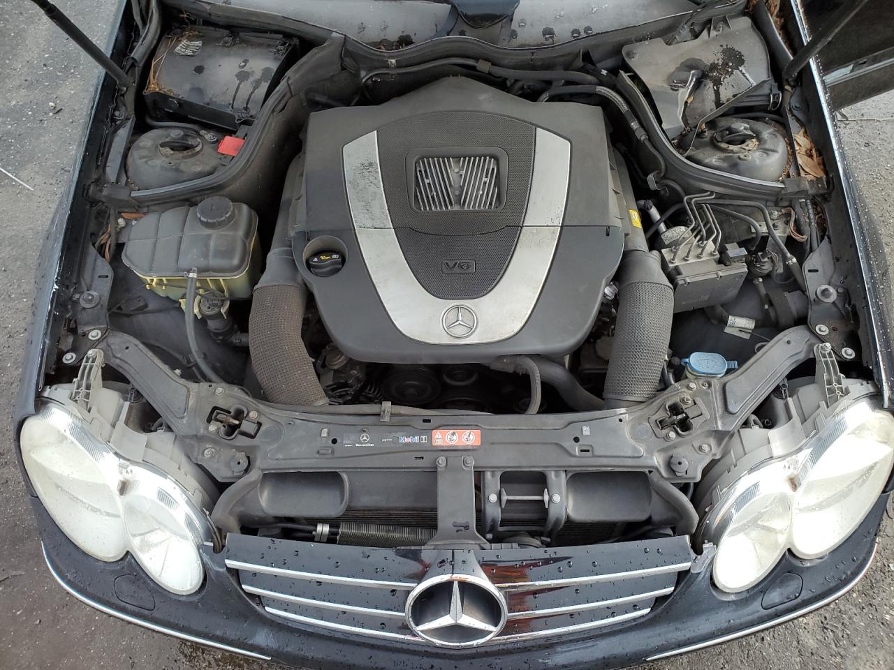 WDBTJ56H17F218877 2007 Mercedes-Benz Clk 350