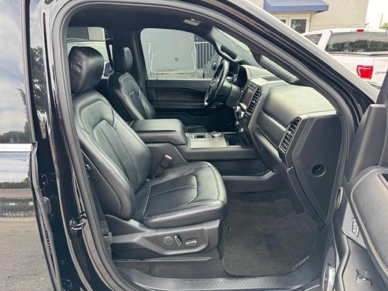 2019 Ford Expedition Max Limited vin: 1FMJK1KT9KEA42633