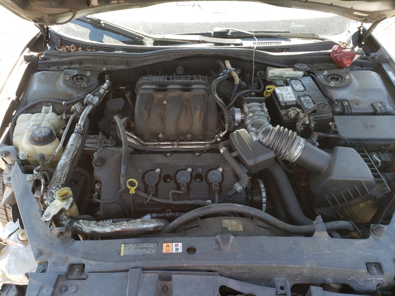 3FAHP0HG6AR411717 2010 Ford Fusion Se