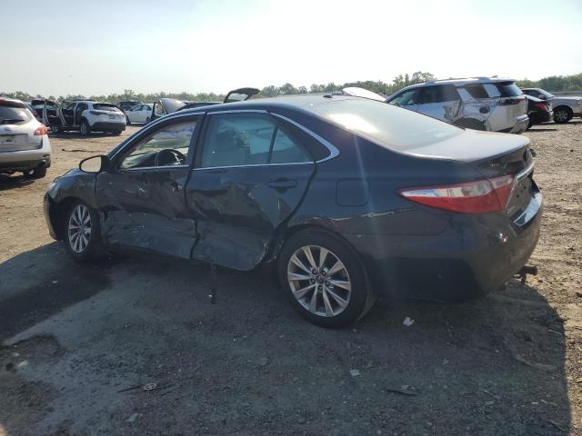 4T1BF1FK9HU728258 2017 TOYOTA CAMRY - Image 2