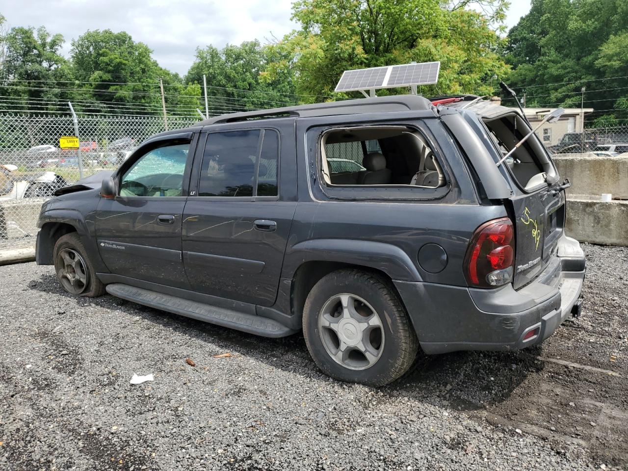 1GNET16S546165175 2004 Chevrolet Trailblazer Ext Ls