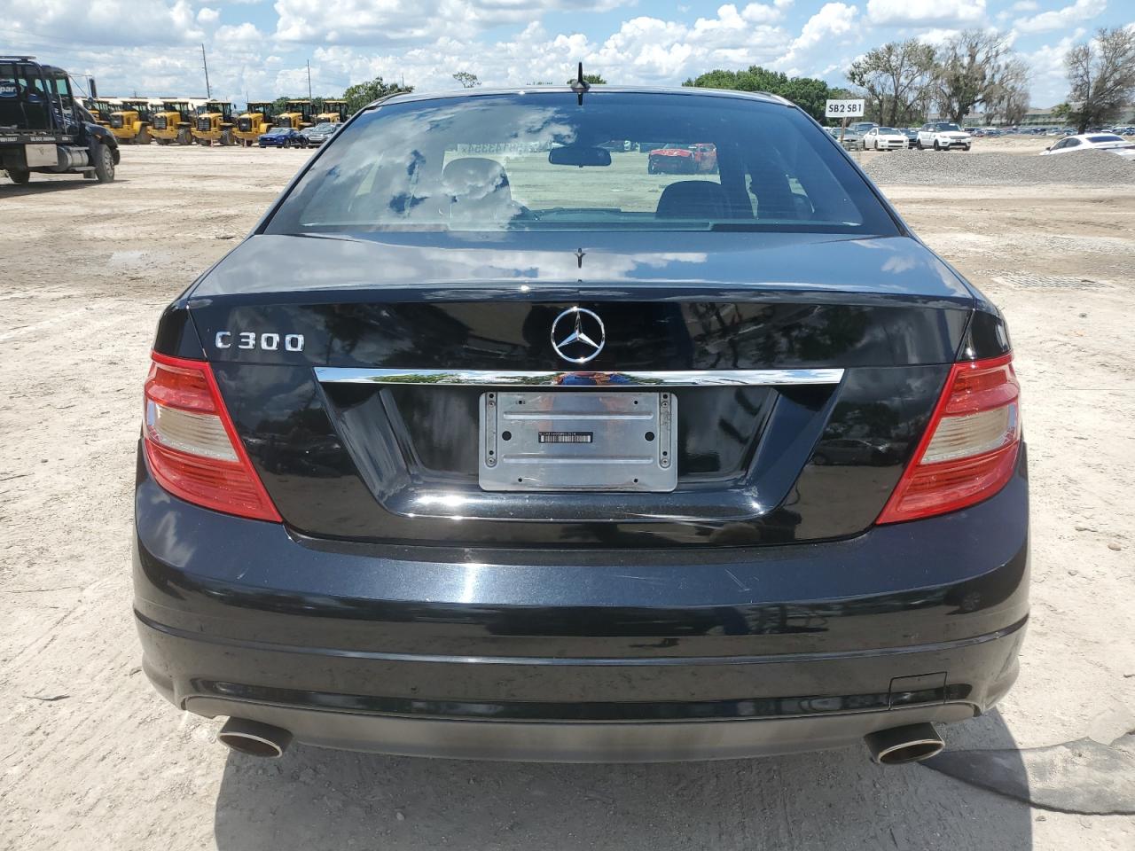 WDDGF54X08R023504 2008 Mercedes-Benz C 300