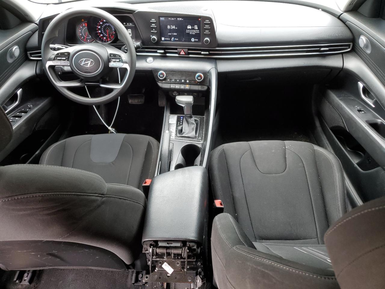 5NPLM4AG9NH078906 2022 Hyundai Elantra Sel