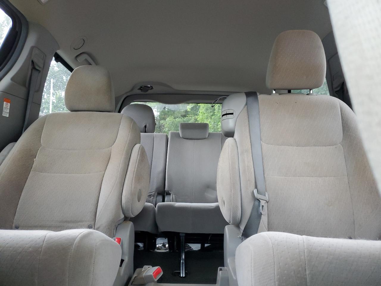 5TDKK3DC8GS750360 2016 Toyota Sienna Le