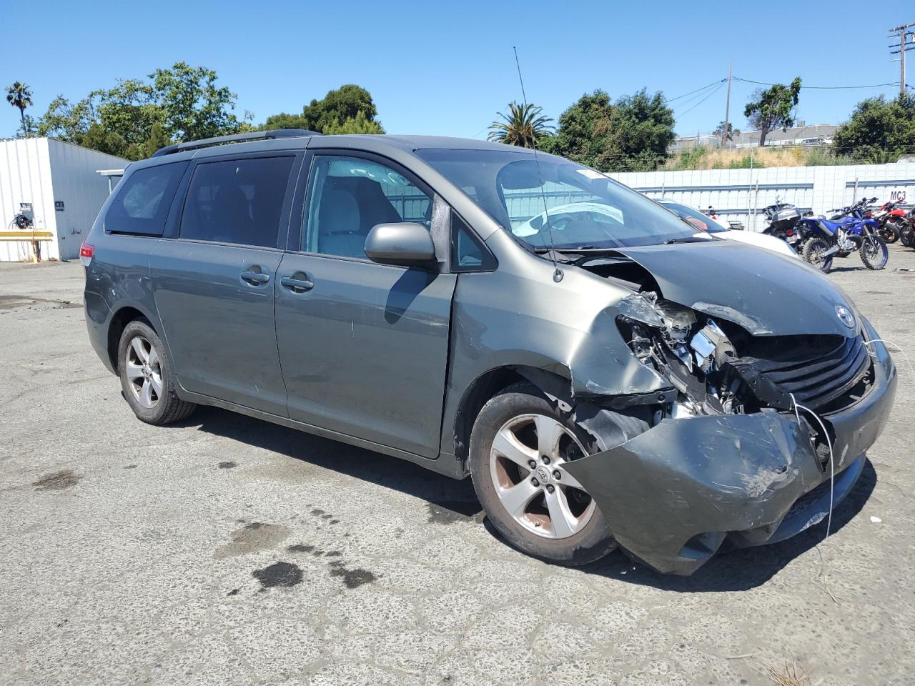 5TDKK3DC4CS239478 2012 Toyota Sienna Le