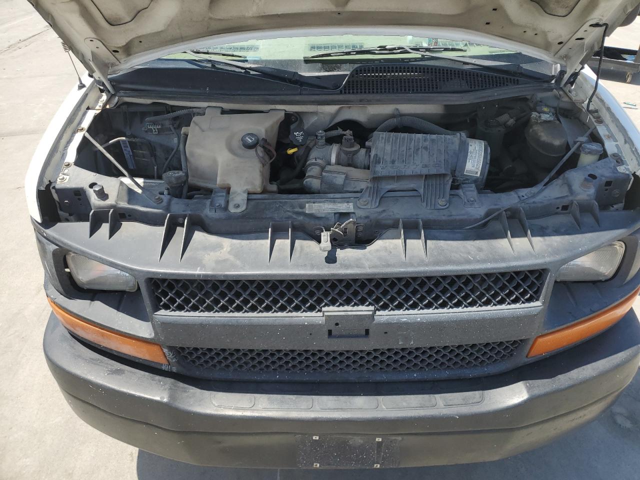 1GCGG25V741119447 2004 Chevrolet Express G2500