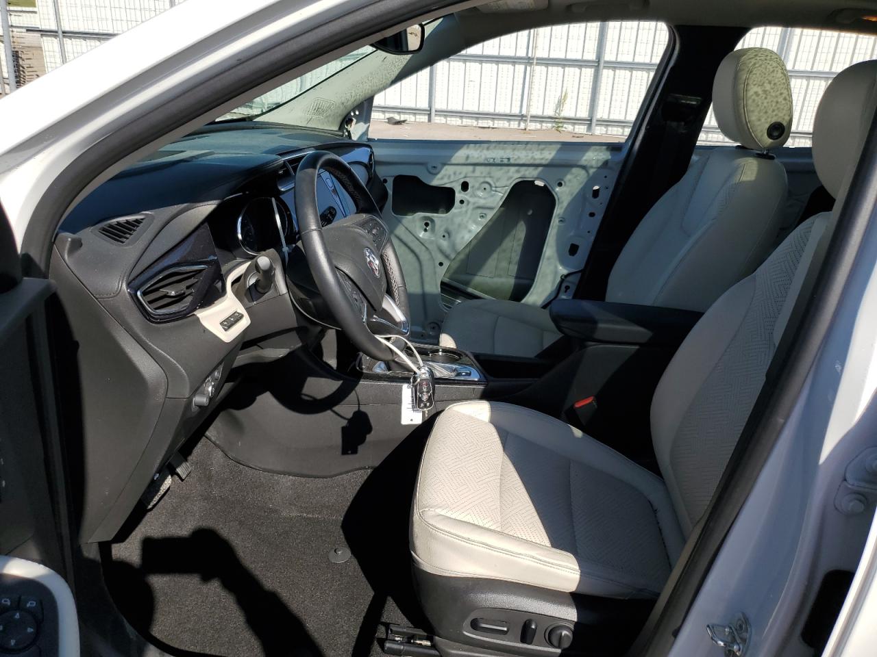 KL4MMFSL9MB128483 2021 Buick Encore Gx Essence