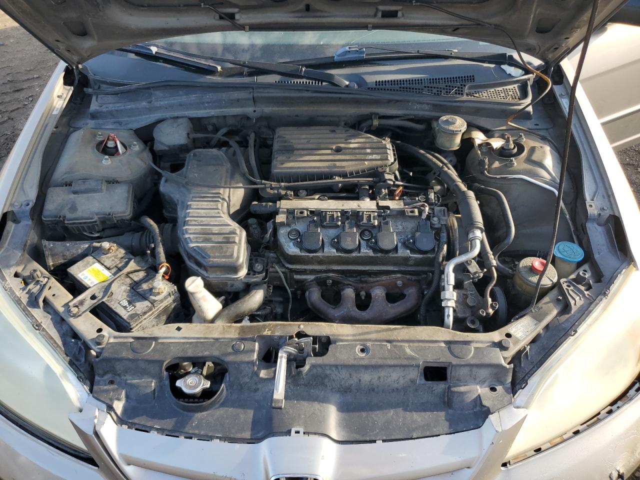 2HGES16694H557011 2004 Honda Civic Lx