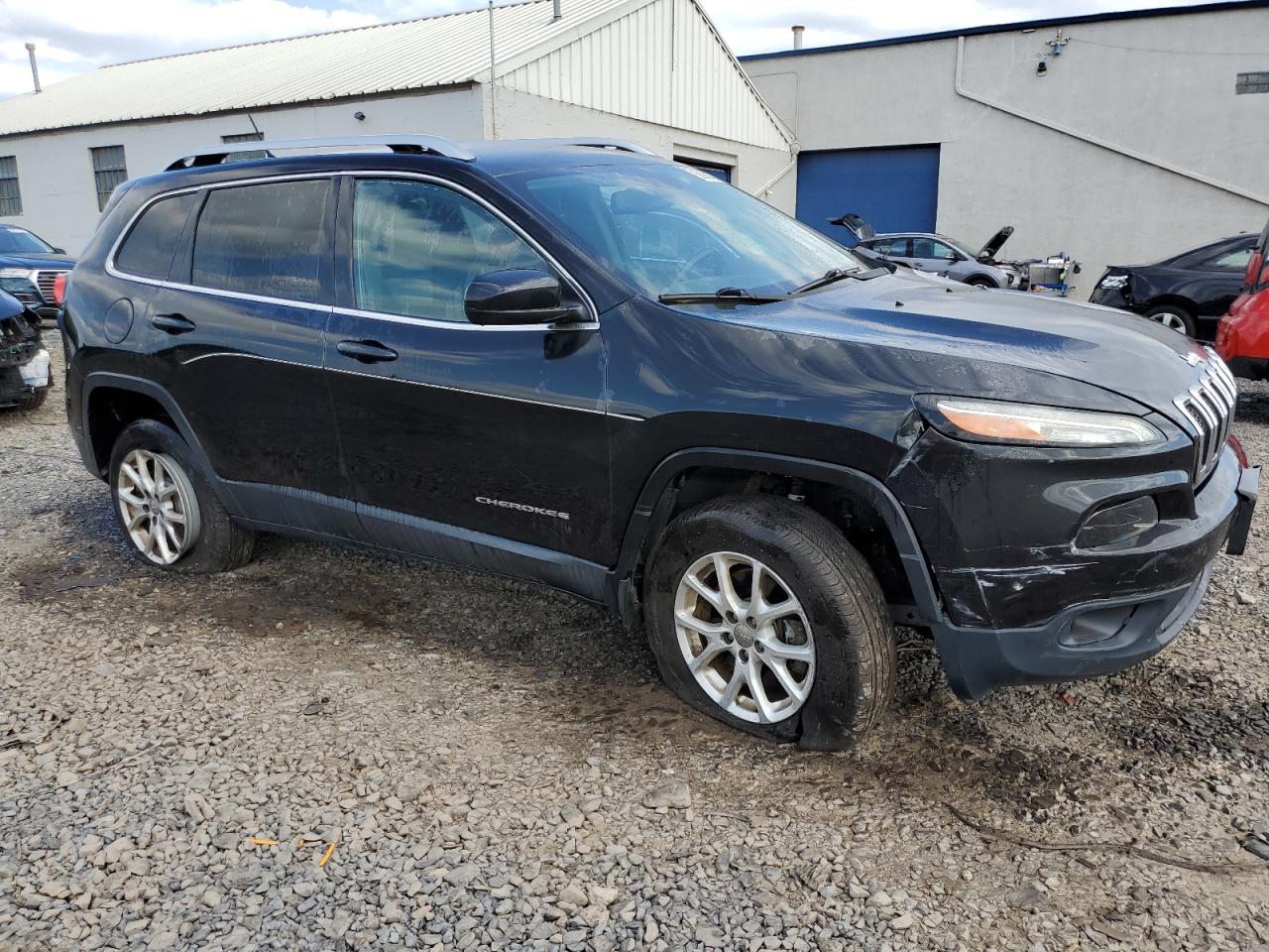 2014 Jeep Cherokee Latitude vin: 1C4PJMCS9EW301970