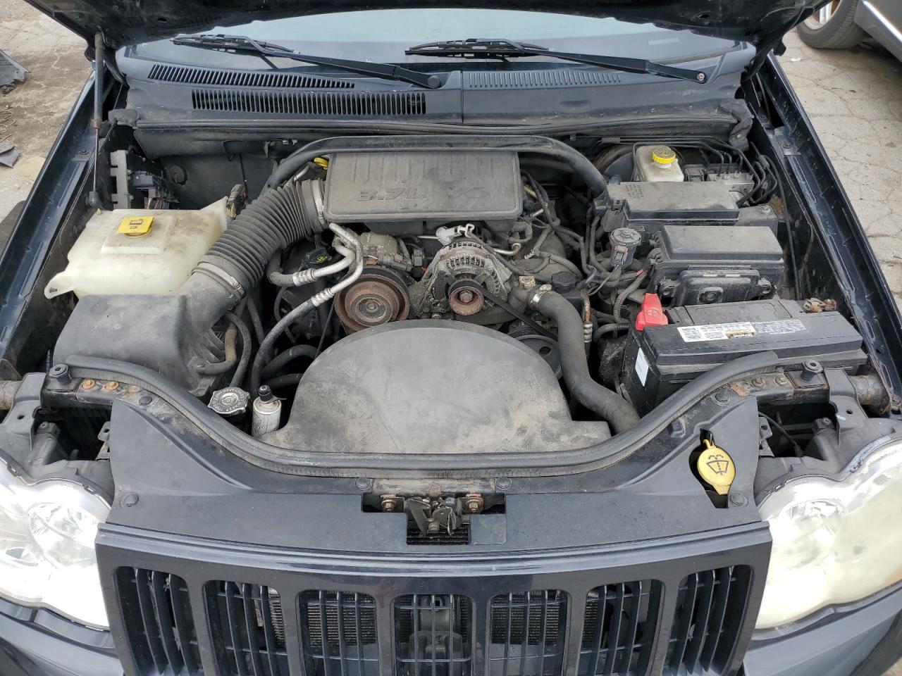 1J8GR48K69C529670 2009 Jeep Grand Cherokee Laredo