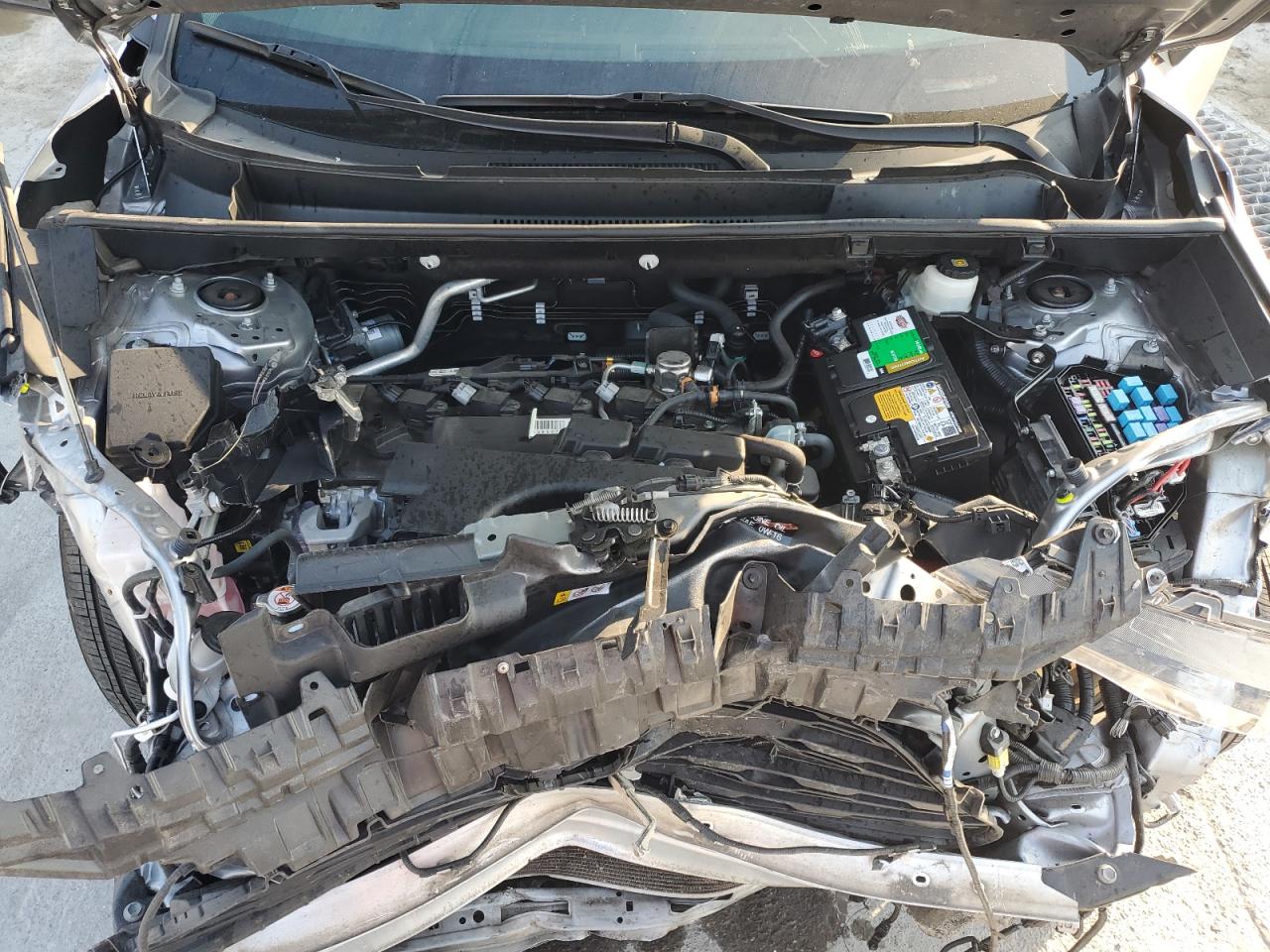 2T3W1RFV6MC098825 2021 Toyota Rav4 Xle