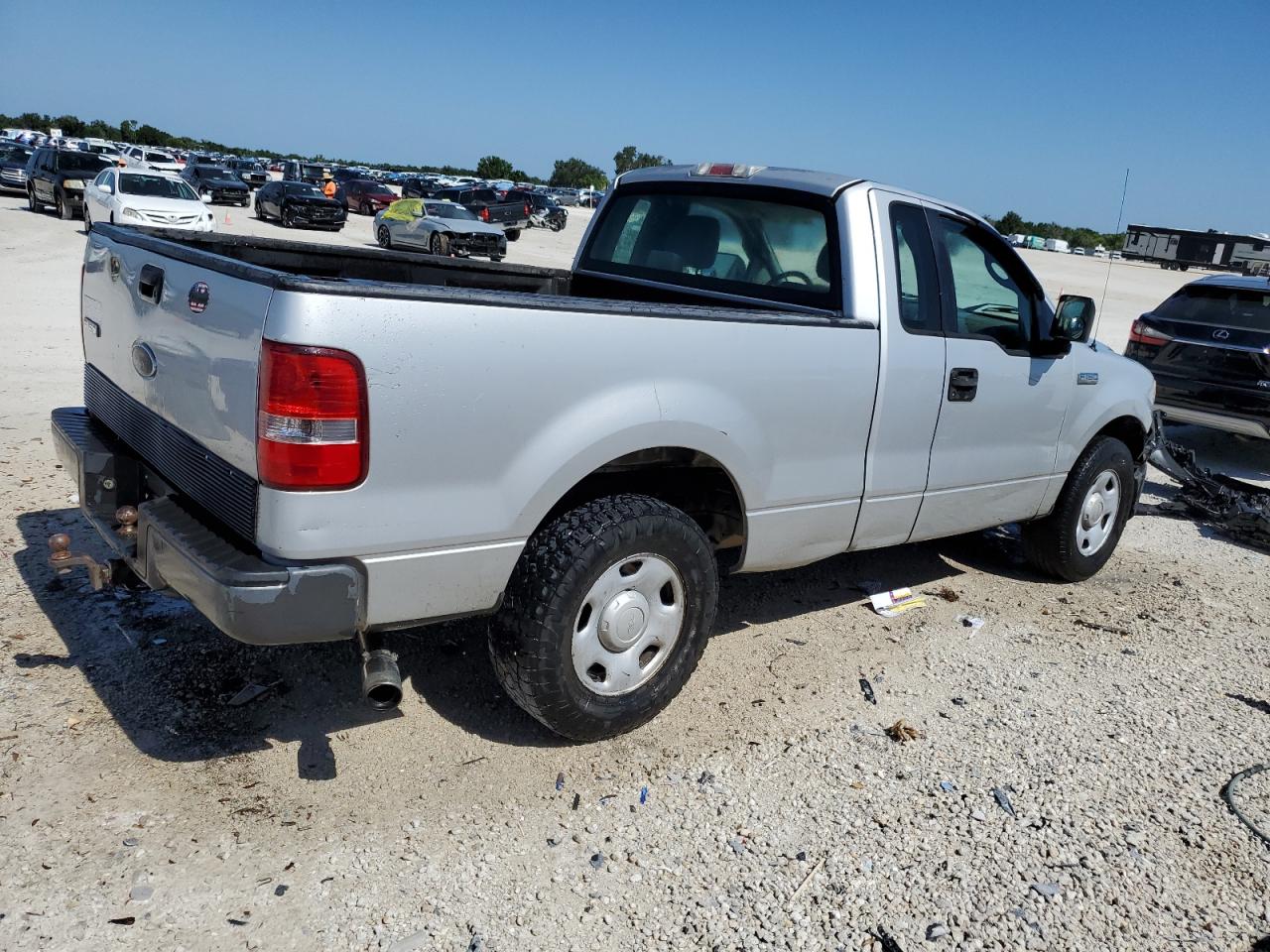 1FTRF12WX5NB57882 2005 Ford F150