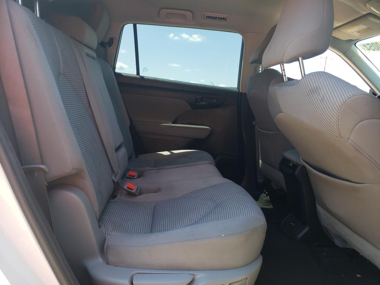 5TDCZRAH8MS034962 2021 Toyota Highlander L