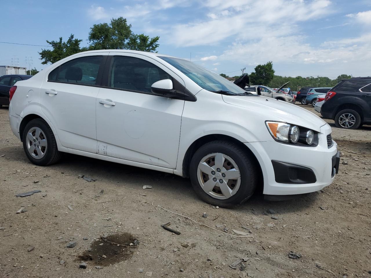 1G1JA5SG2F4115749 2015 Chevrolet Sonic Ls