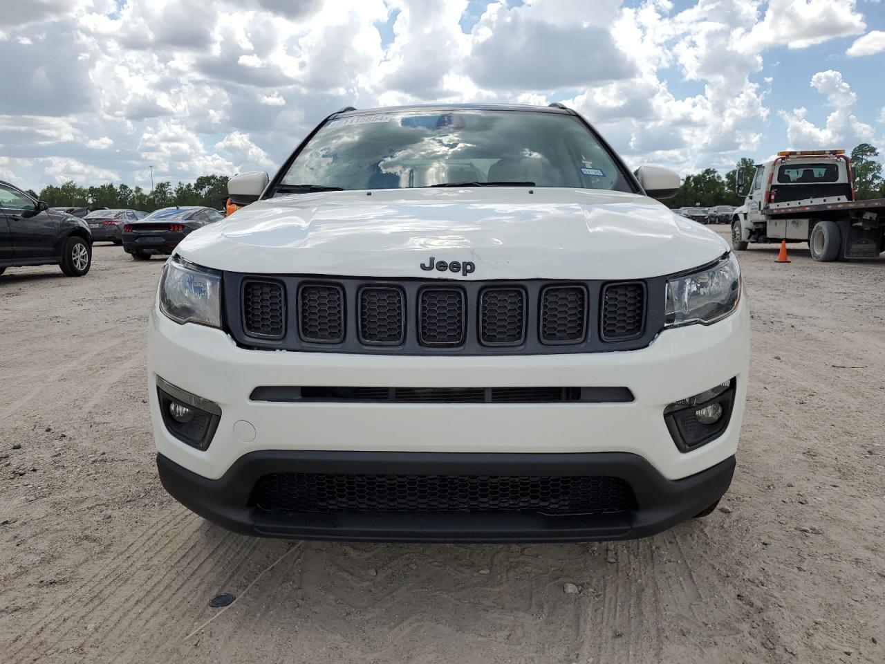 2021 Jeep Compass Latitude vin: 3C4NJCBBXMT587108