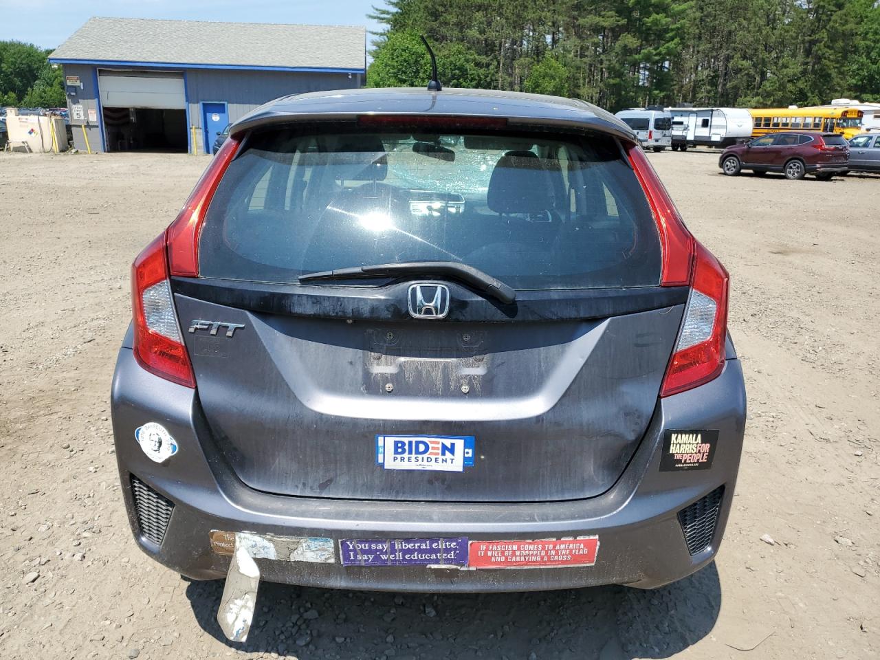 Lot #2619517717 2015 HONDA FIT LX