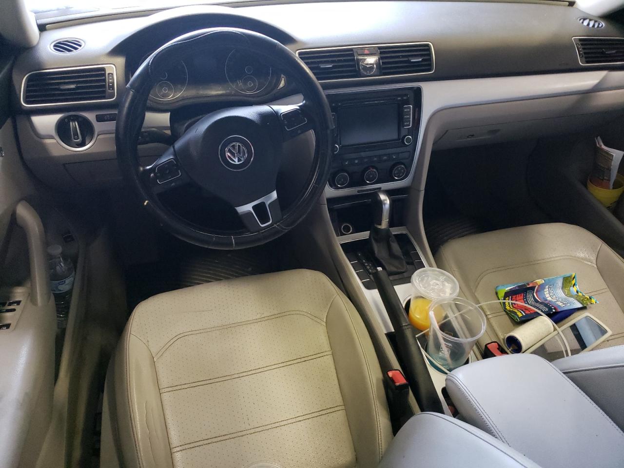 1VWBP7A36DC071436 2013 Volkswagen Passat Se