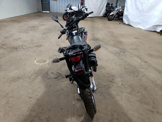 2023 HONDA XR150L E 3H1KD1311PD004164