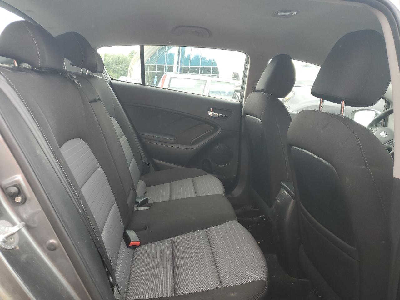 KNAFK5A80G5525429 2016 Kia Forte Lx