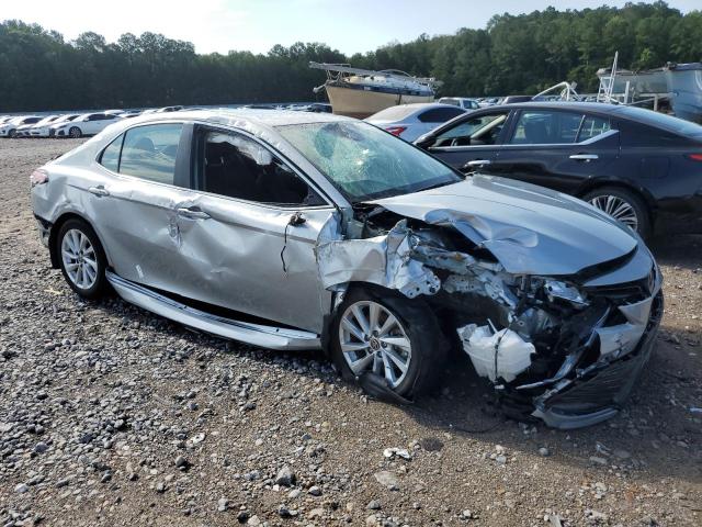 VIN 4T1C11AK1NU071607 2022 Toyota Camry, LE no.4