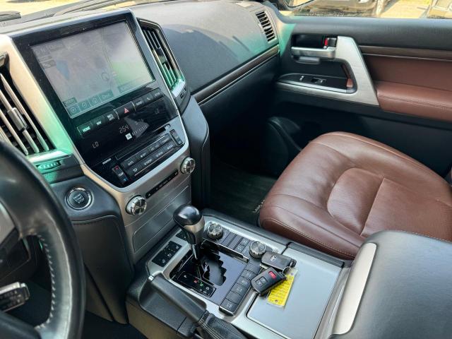 2016 TOYOTA LAND CRUIS - JTMCY7AJXG4041339