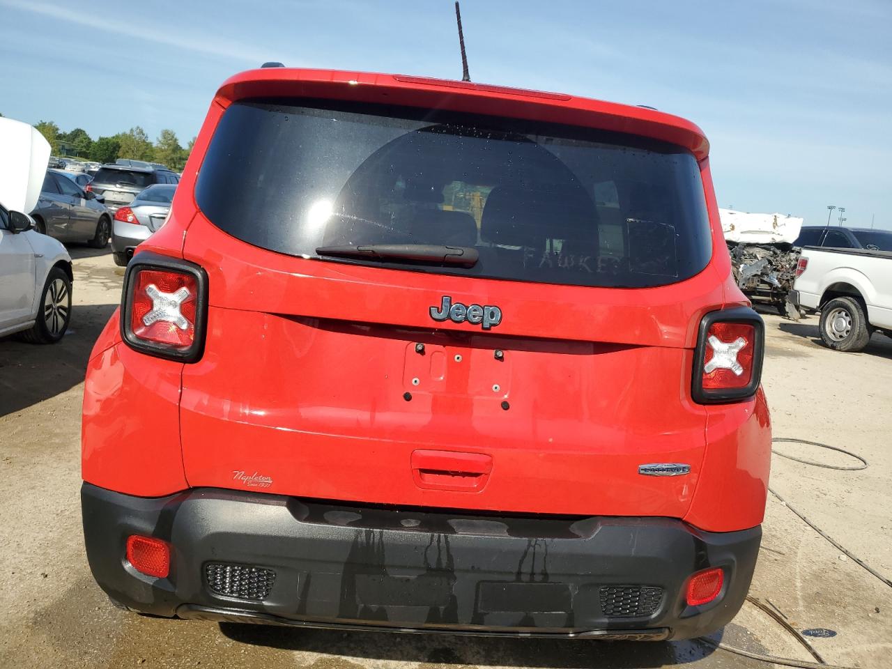 ZACNJABB2KPK84989 2019 Jeep Renegade Latitude