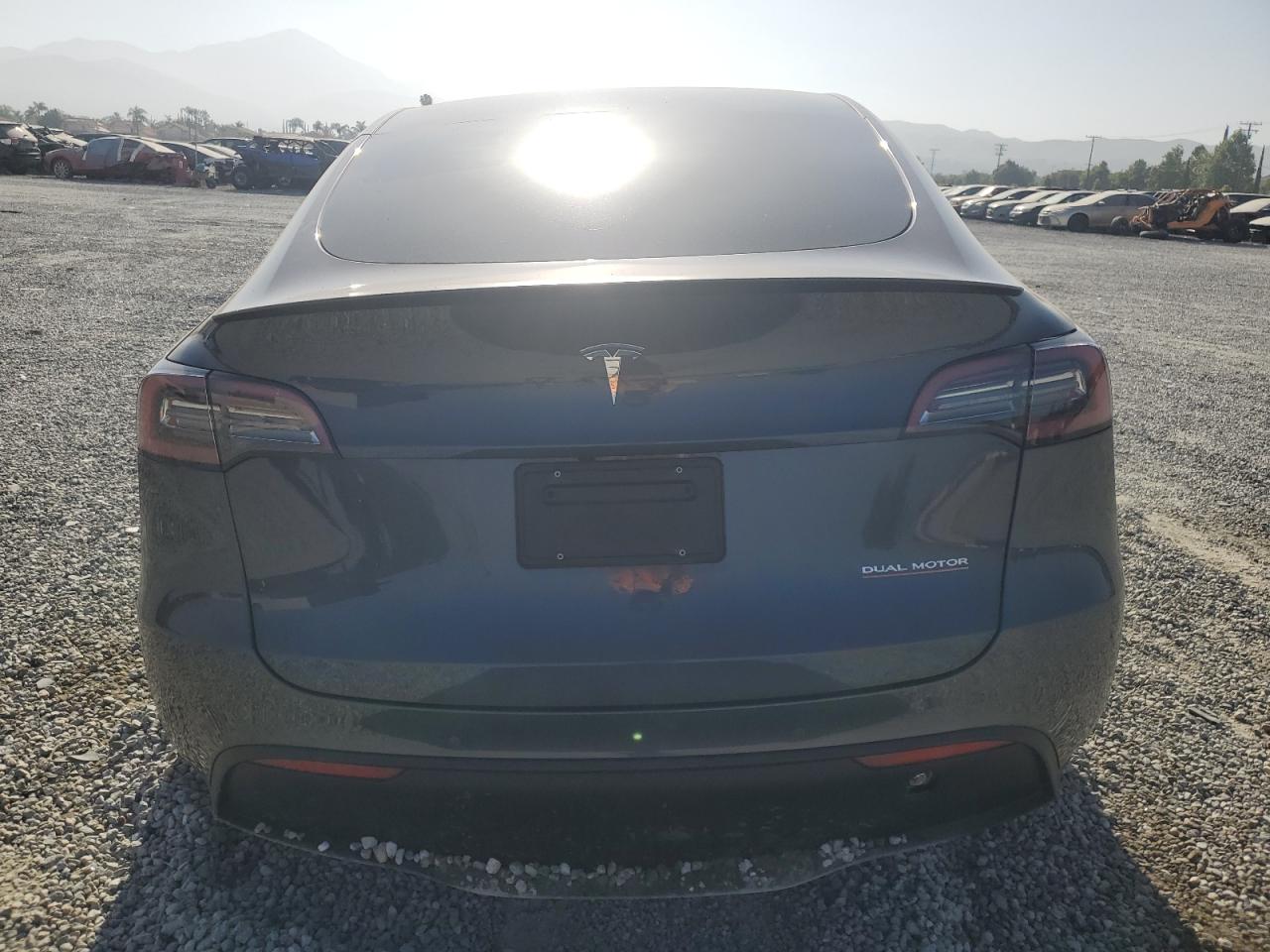 7SAYGDEF7NF491861 2022 Tesla Model Y