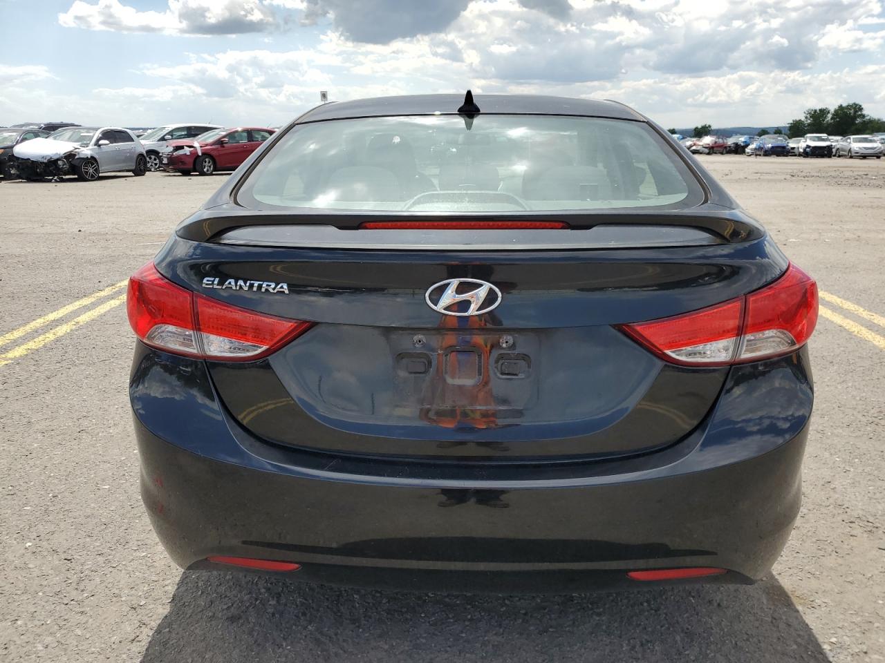 5NPDH4AE6DH328771 2013 Hyundai Elantra Gls