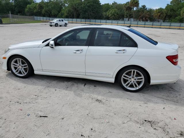 VIN WDDGF8AB8DR254185 2013 Mercedes-Benz C-Class, 3... no.2