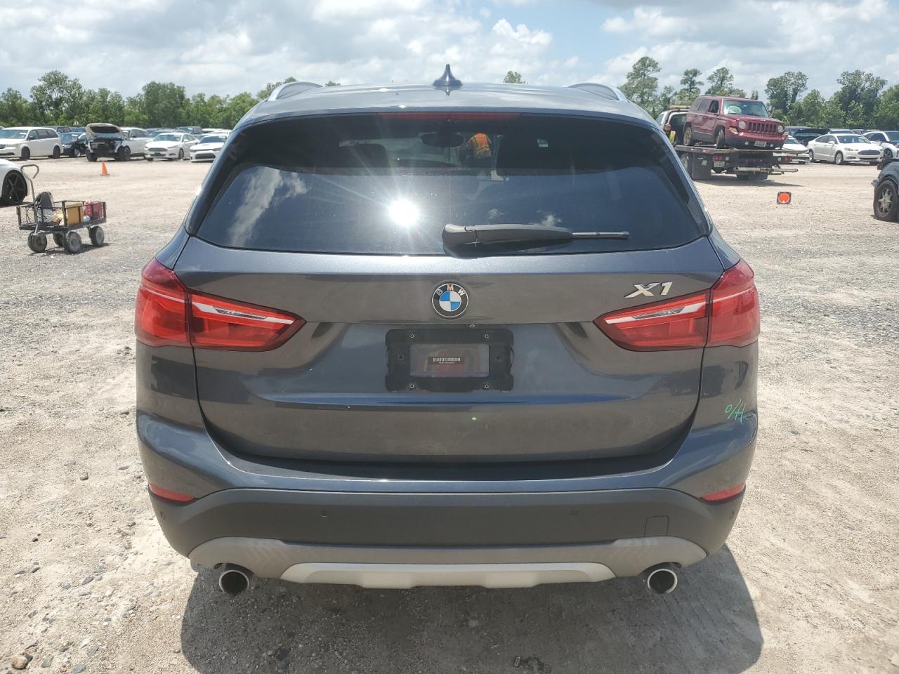 WBXHT3Z35H4A56227 2017 BMW X1 xDrive28I