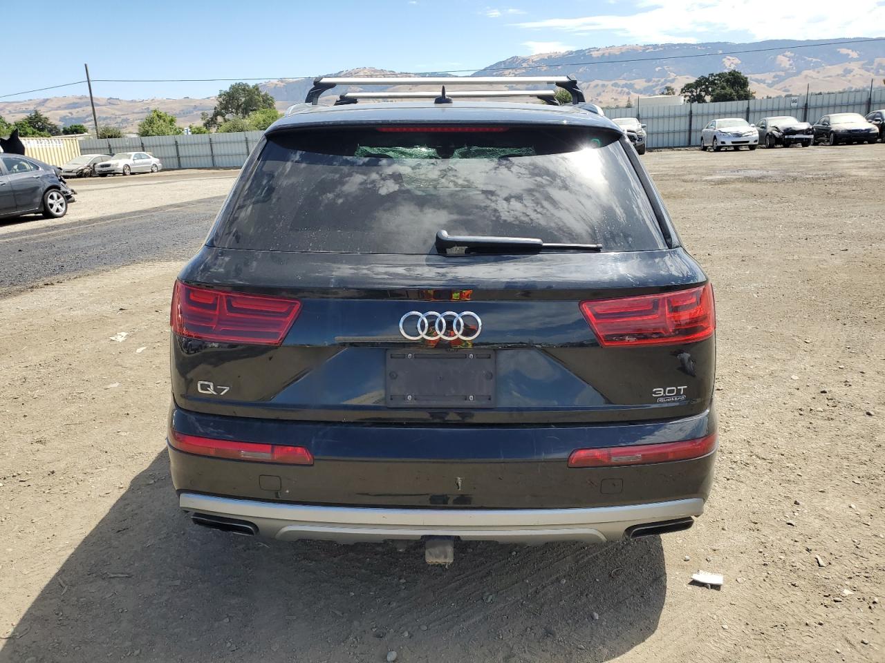 WA1VABF76JD011625 2018 Audi Q7 Prestige