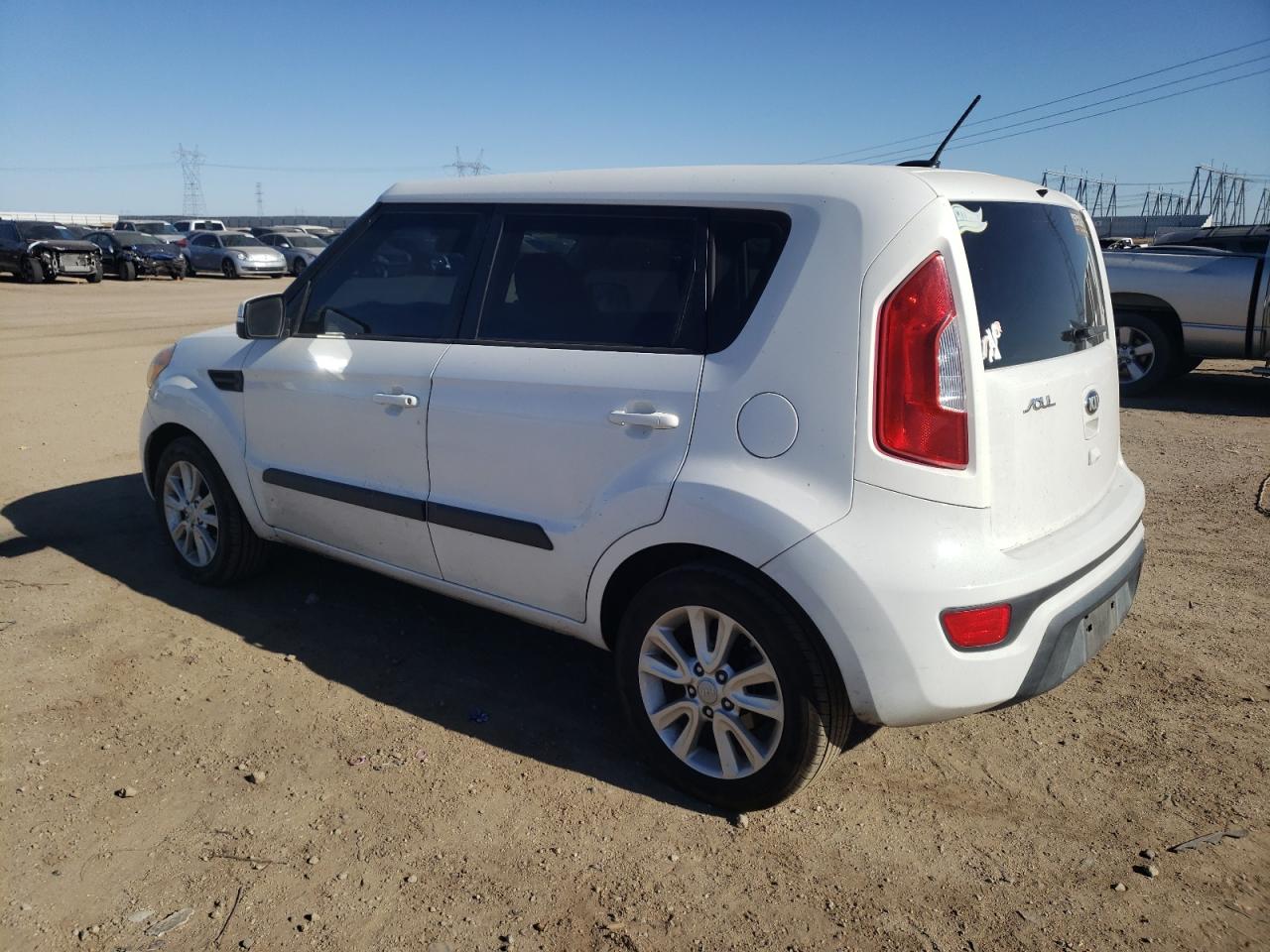 KNDJT2A60D7517046 2013 Kia Soul +