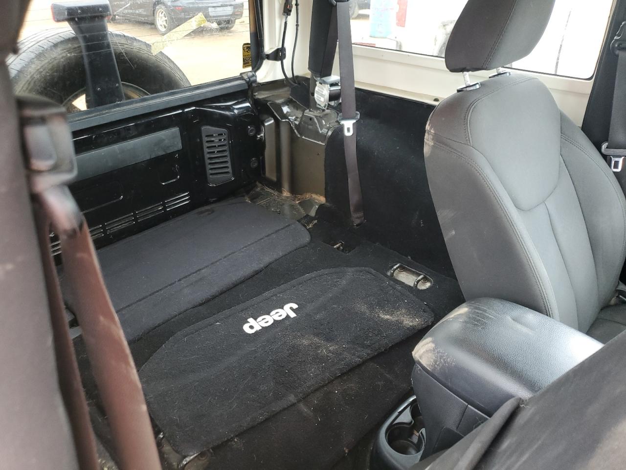 1C4AJWAG4GL310368 2016 Jeep Wrangler Sport