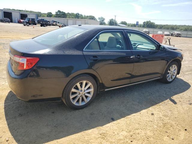 VIN 4T1BK1FK0DU528410 2013 Toyota Camry, SE no.3