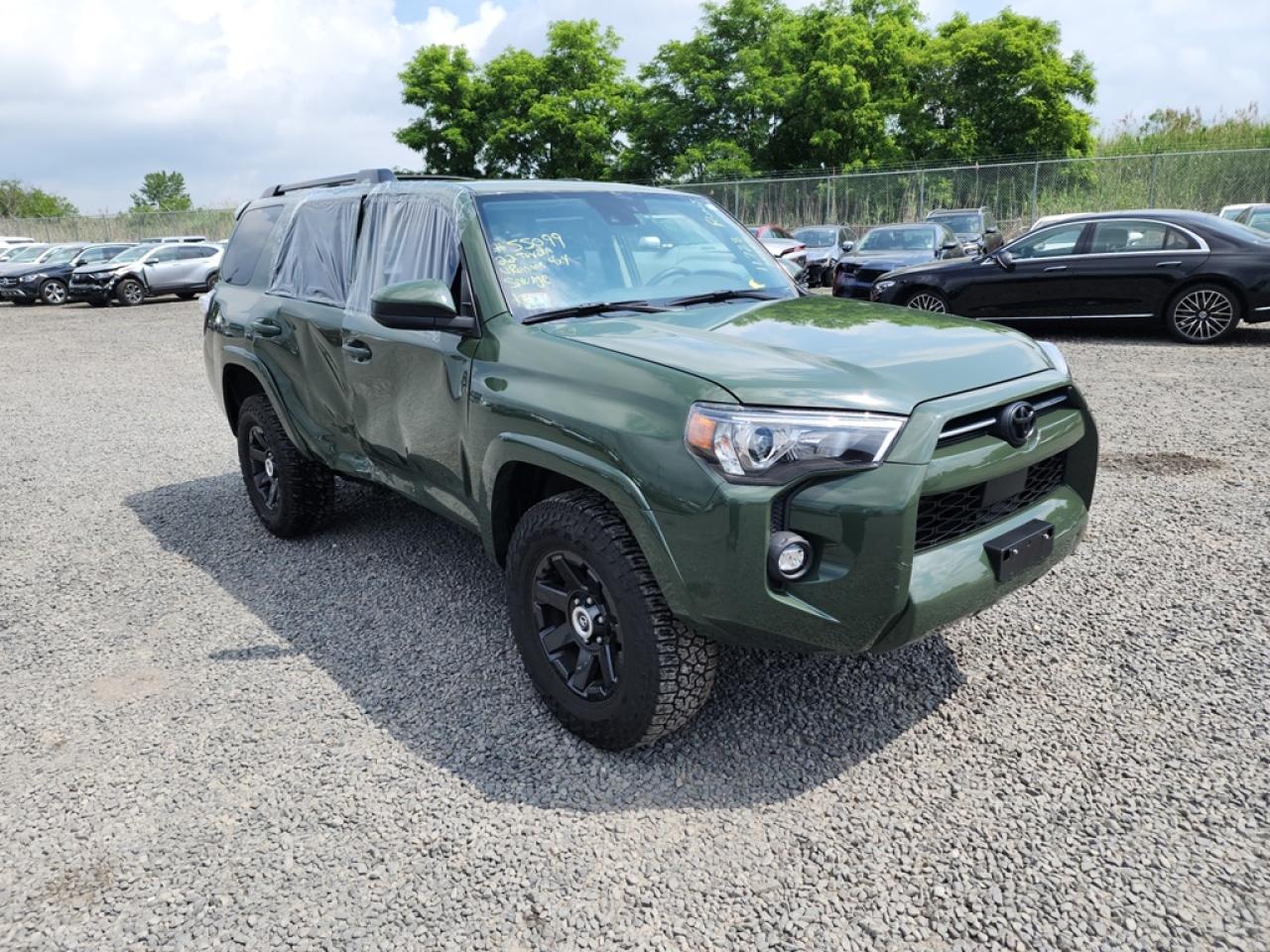 2022 Toyota 4Runner Trail vin: JTETU5JR9N6082614