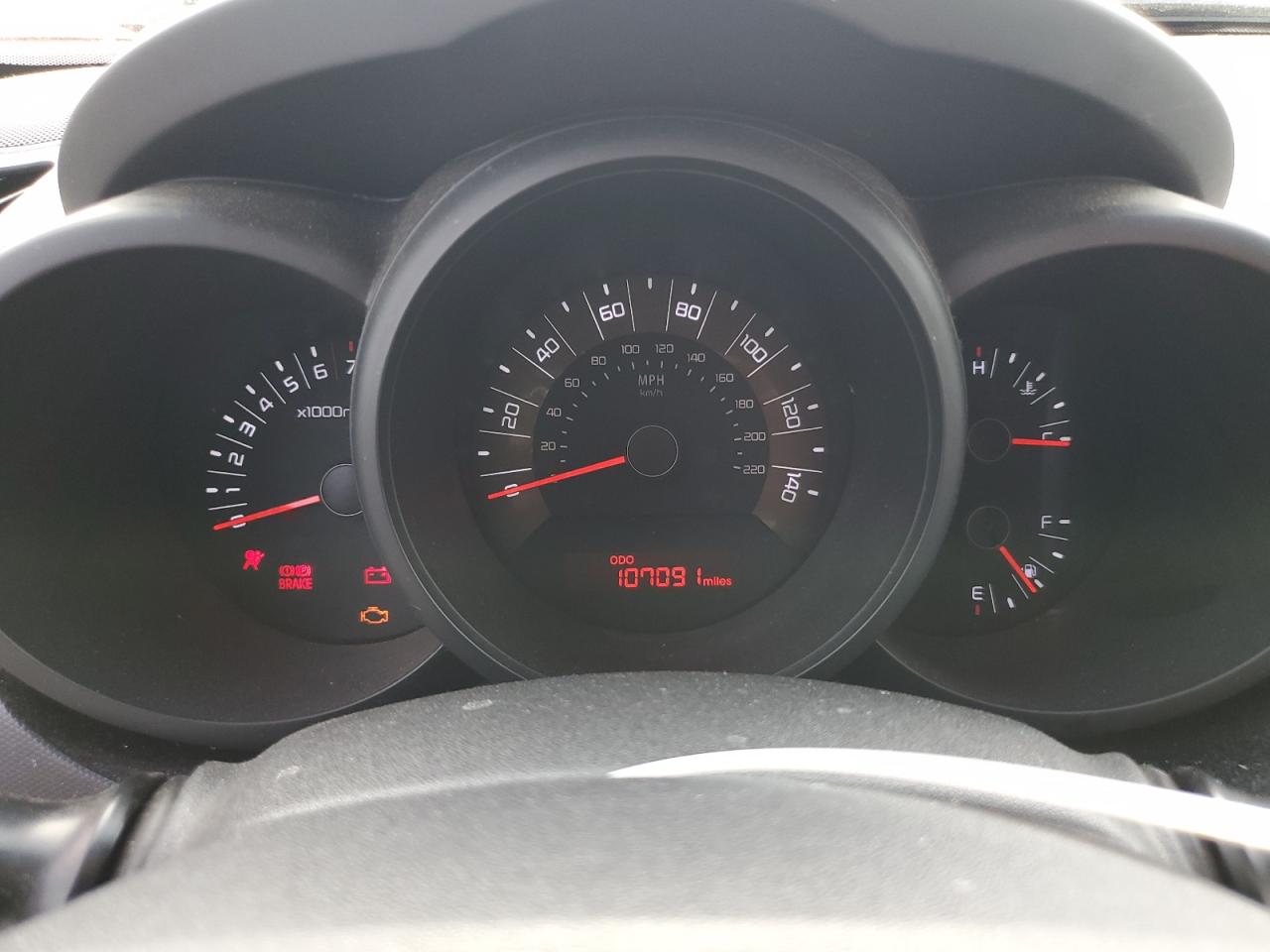 KNDJT2A1XB7307085 2011 Kia Soul