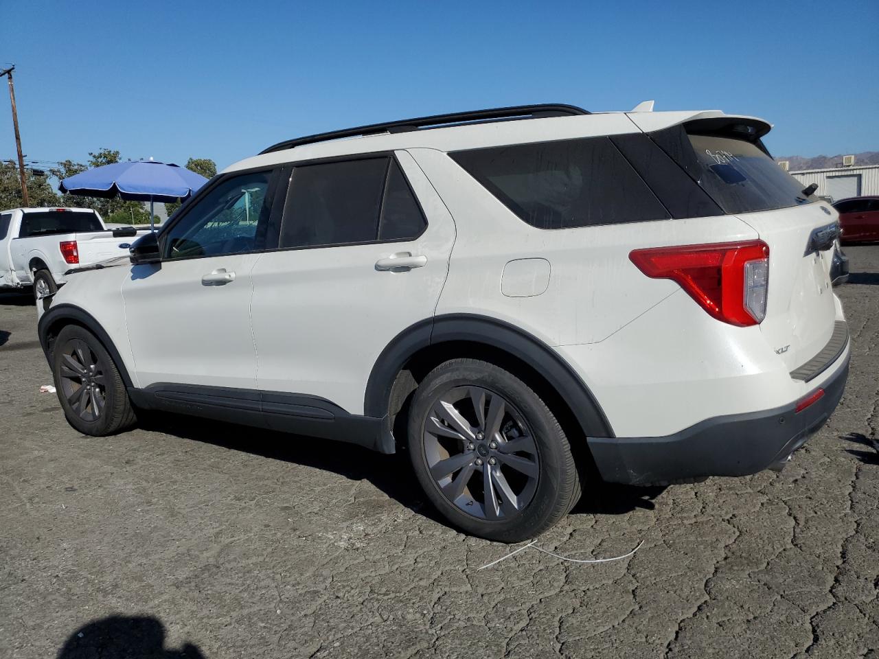 2022 Ford Explorer Xlt vin: 1FMSK7DH3NGB07114