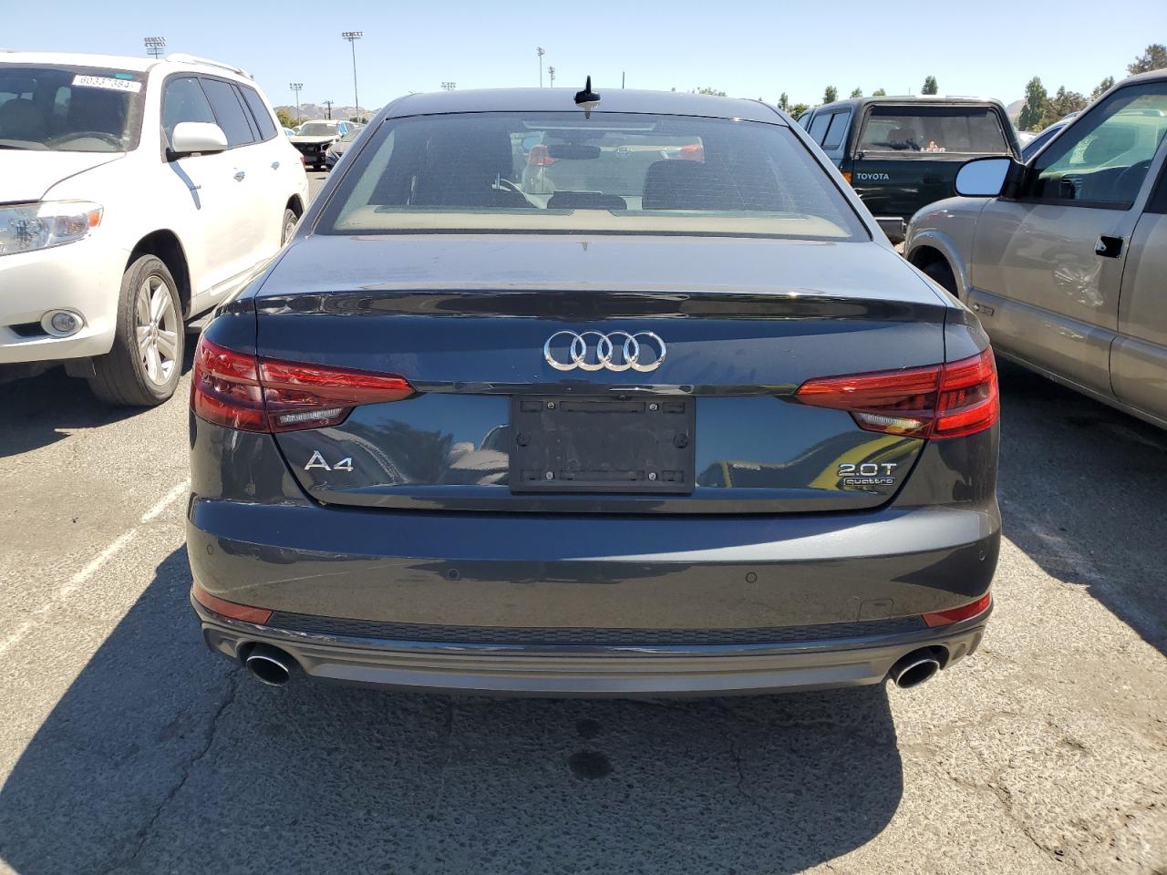 WAUFNAF48HN064861 2017 Audi A4 Prestige