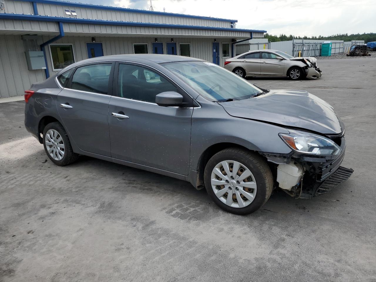 2017 Nissan Sentra S vin: 3N1AB7APXHY367009