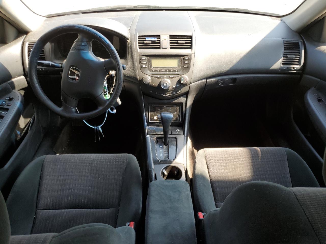 3HGCM56445G711603 2005 Honda Accord Lx