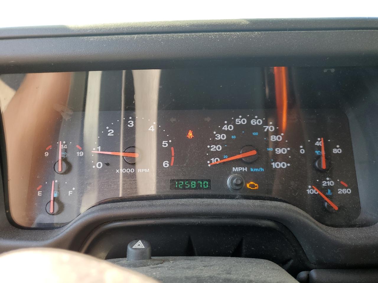 1J4FA49S11P301432 2001 Jeep Wrangler / Tj Sport