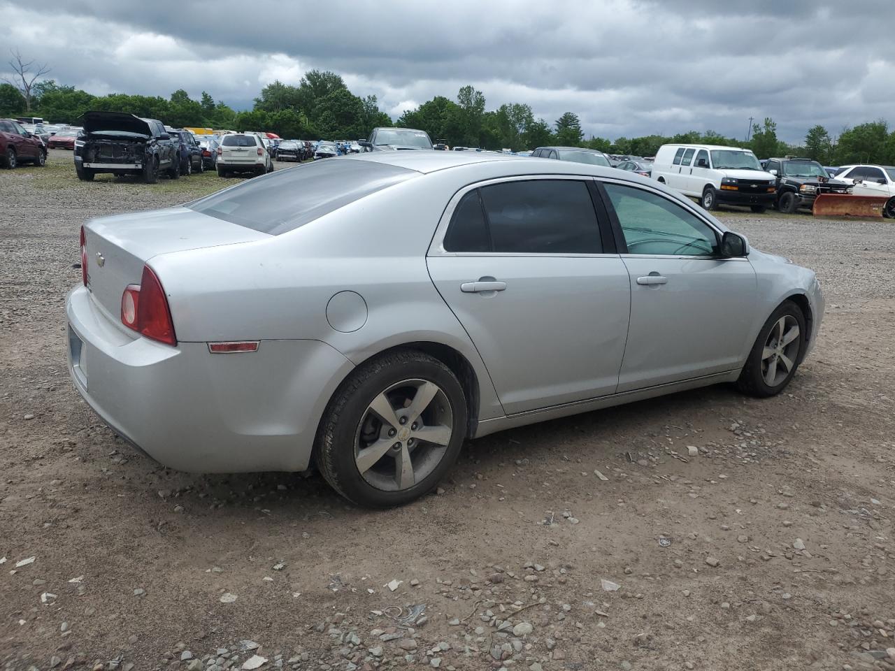 1G1ZC5E17BF383490 2011 Chevrolet Malibu 1Lt