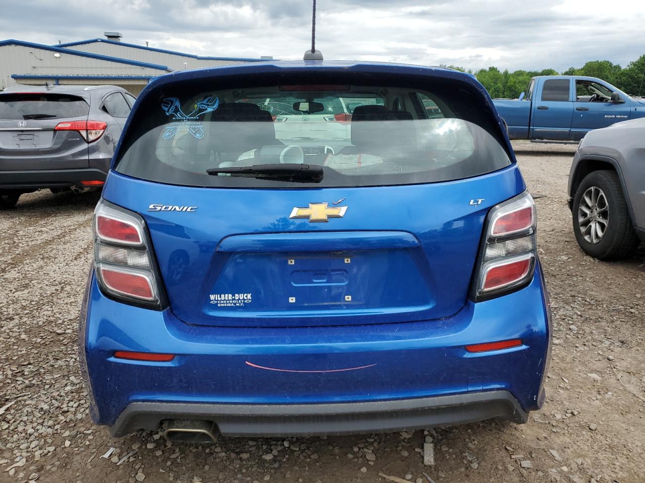 1G1JD6SG7H4105685 2017 Chevrolet Sonic Lt