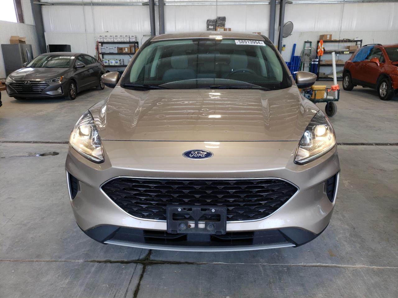 2020 Ford Escape Se vin: 1FMCU9G65LUB60920